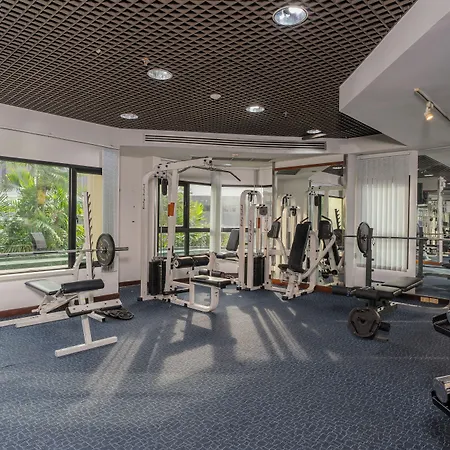 Grand Diamond Suites Hotel