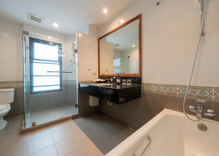 Grand Diamond Hotel 4*